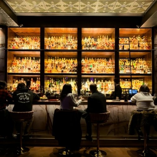 25 Essential Lincoln Park Restaurants That Make The Neighborhood